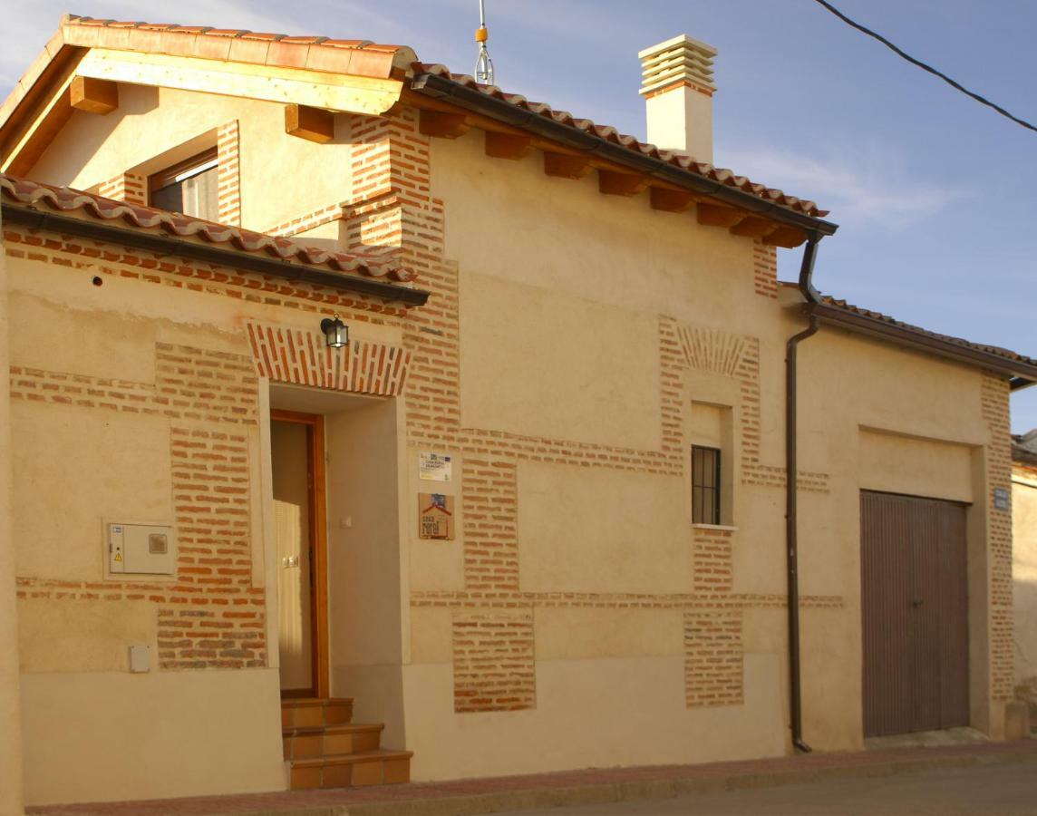 La Casita De Adanero Apartment Екстериор снимка